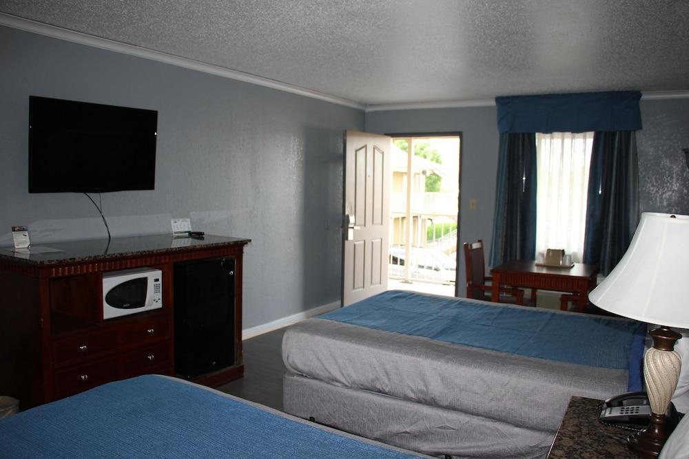 Quarters Inn & Suites Nashville Bagian luar foto